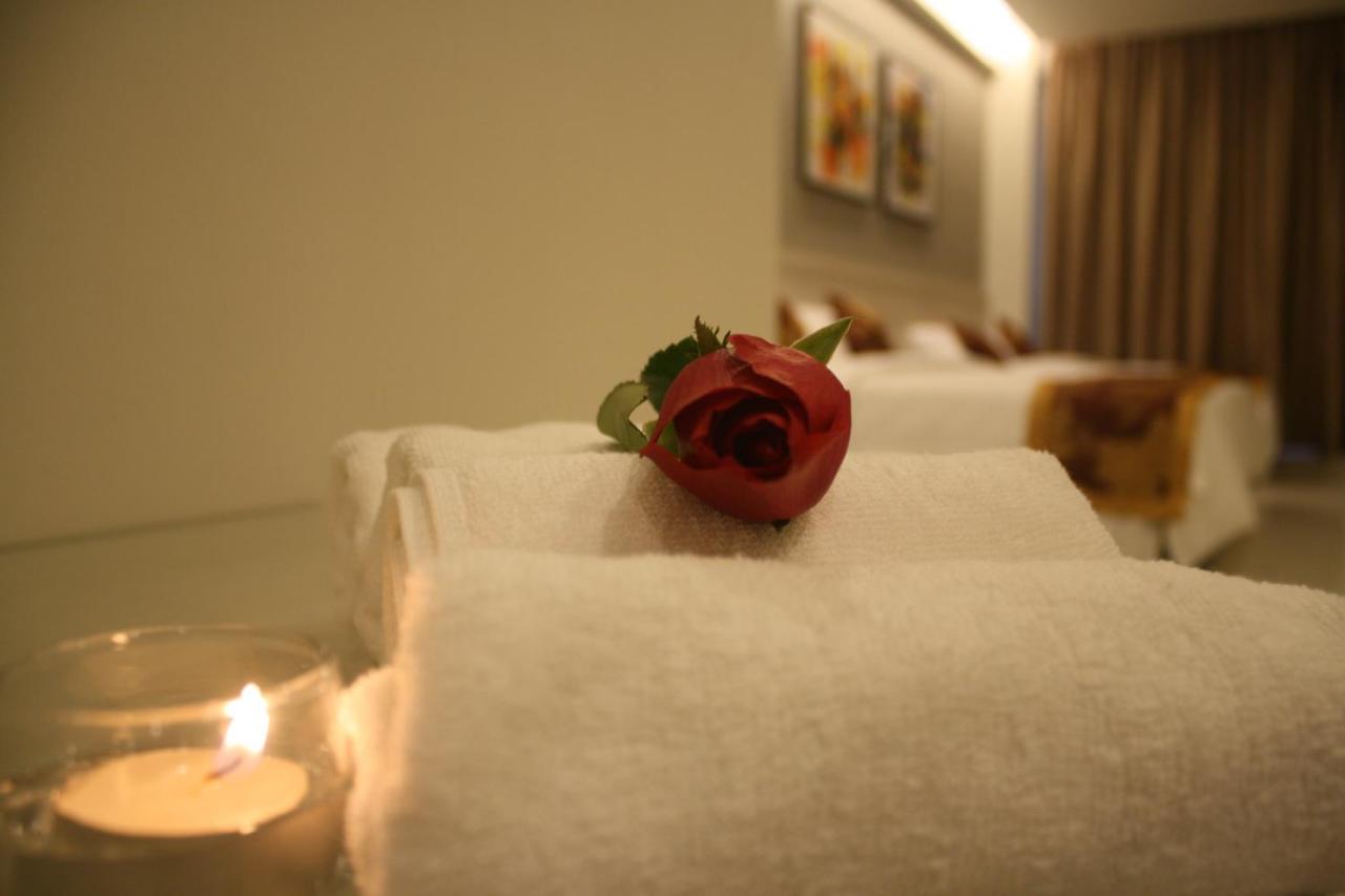 Aurora Hotel 2*